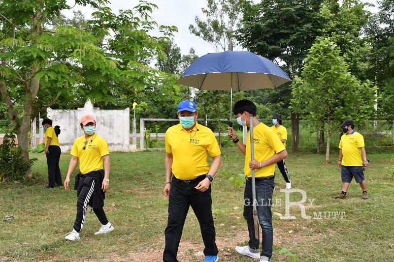 20210526-Tree planting dayt-082.JPG